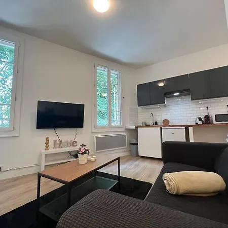 Apartment Le Castelet - Paisible T2 Proche Metro