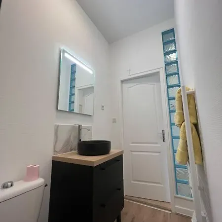 Le Castelet - Paisible T2 Proche Metro *